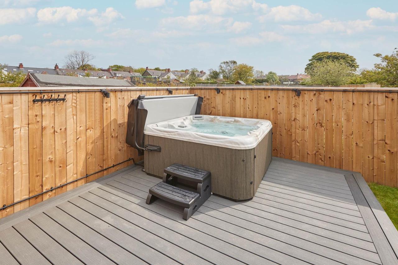 Host & Stay - Badgers Cottage Brotton Екстер'єр фото